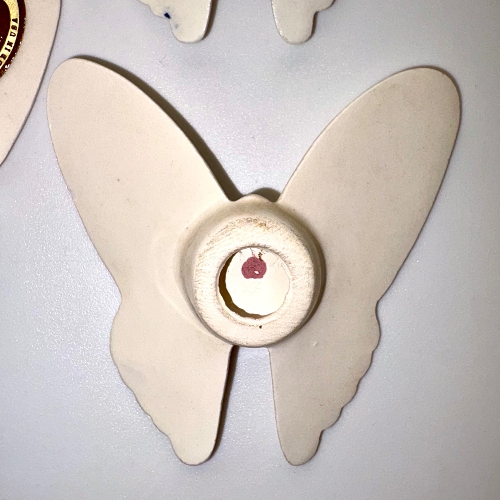 LASTING PRODUCTS Ceramic Butterflies w/Hand Painted Rose Floral Design Vintage - Picture 4 of 14